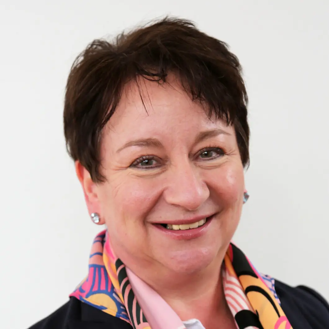 Karen Davies Karen Davies