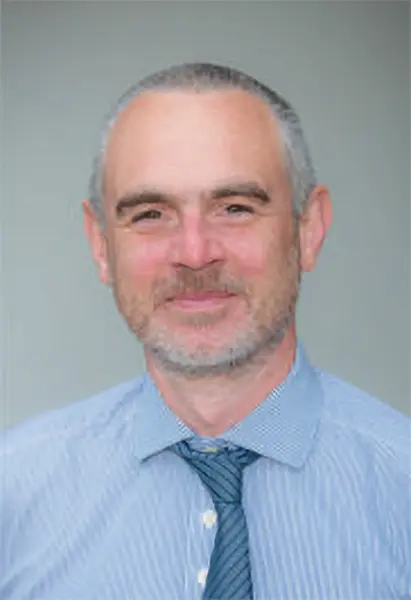 tony-sharps-profile Ian Ferguson